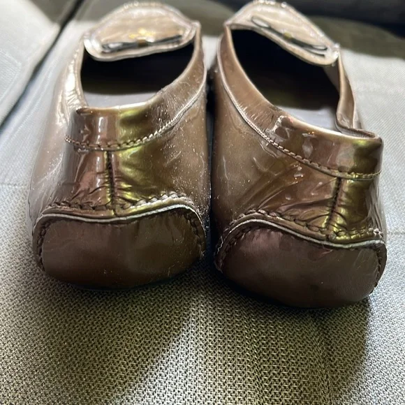 🥑Prada Metallic bronze Patent Leather Driving Loafers - Picture 4 of 11